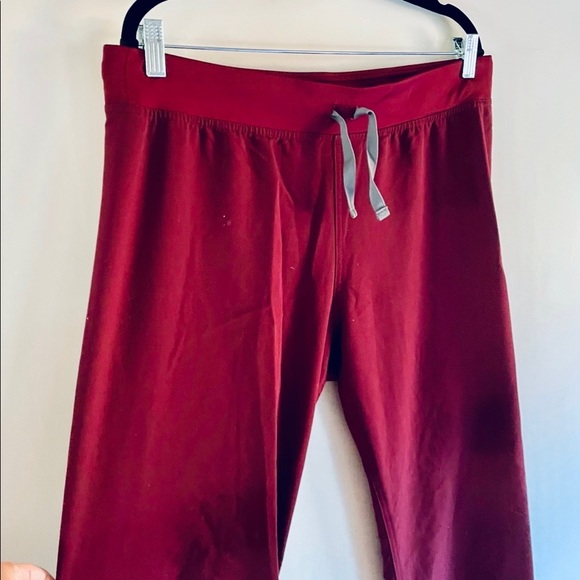 Figs Classic Scrub Bottoms in Burgundy sz Large Tall - Picture 3 of 10